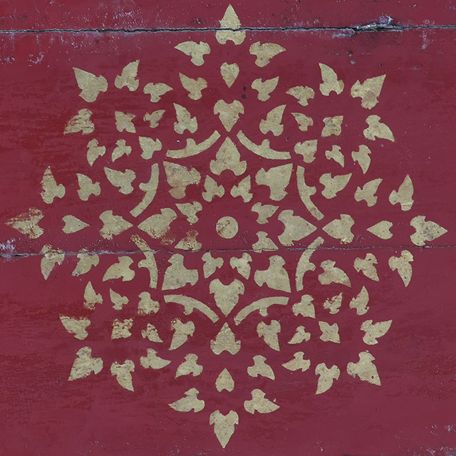 Thai Motive: Dao Phedan