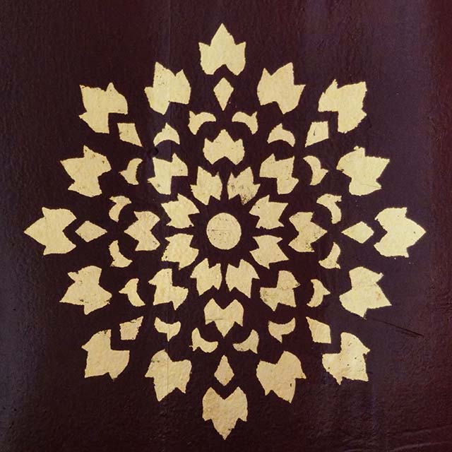 Thai Motif: Dao Phedan